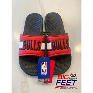 Size Large NBA Chicago Bulls Comfort Men’s Sandals